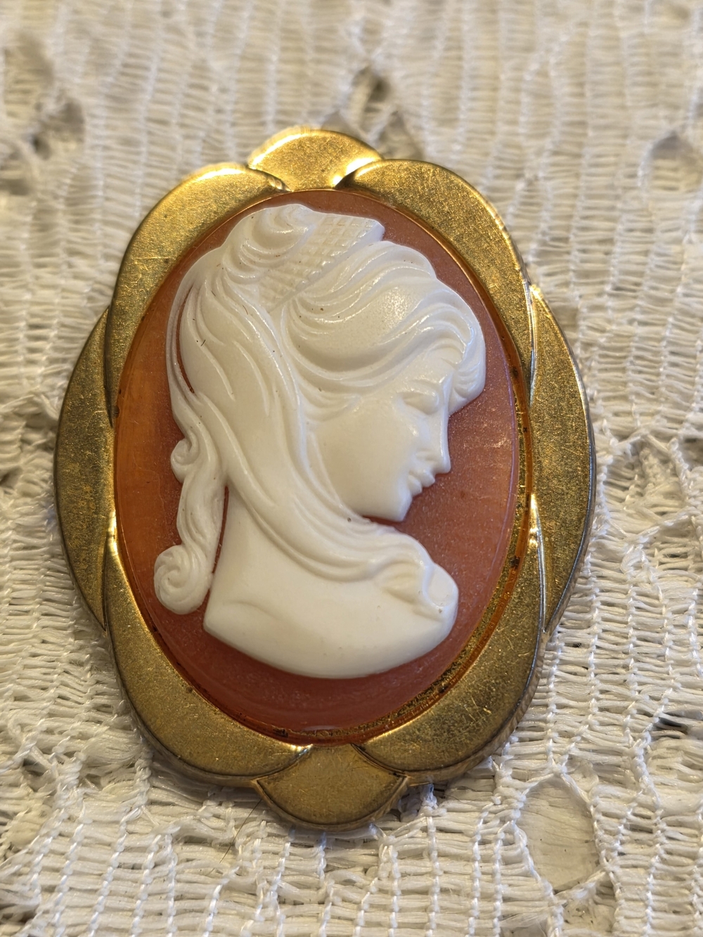VTG West Germany Cameo Brooch Pin